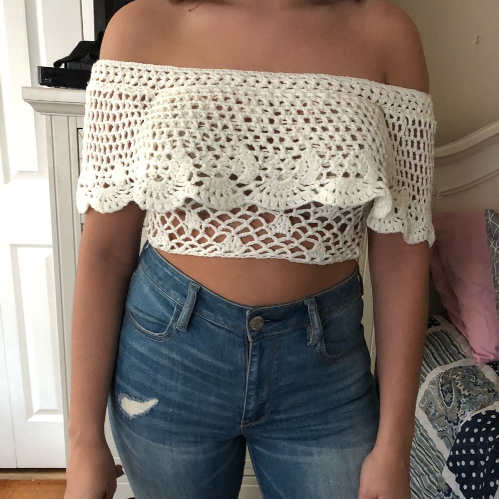 Strapless crop top